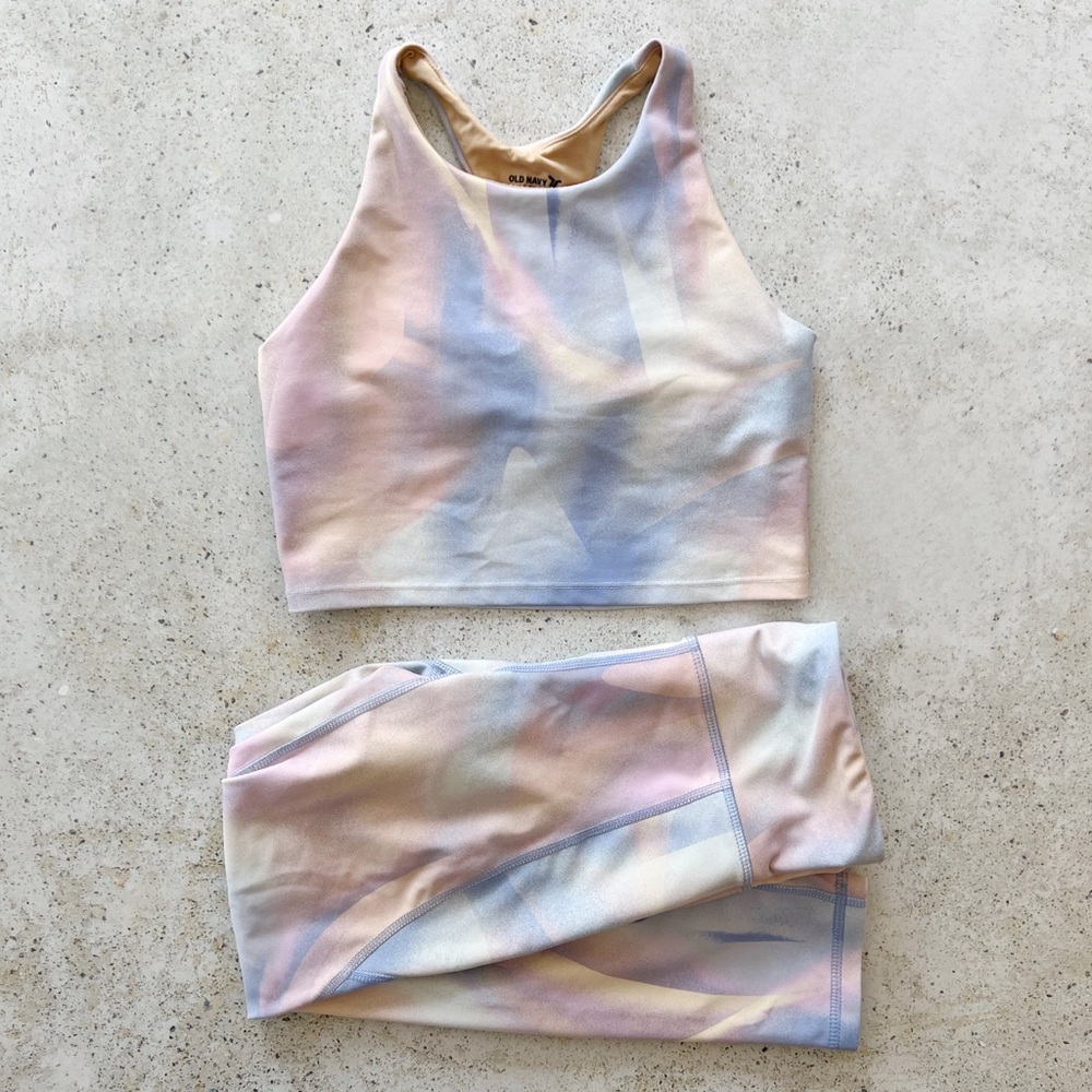 OLD NAVY Girls Kids Athletic Sports Bra Tank and Leggings Set